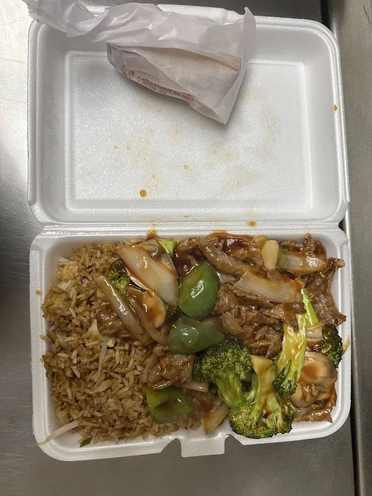 Chicken with Broccoli and Shrimp Fried Rice